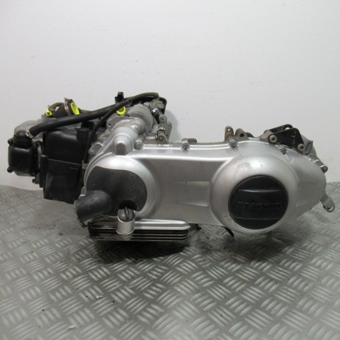 Motor piaggio 125 - 125,
