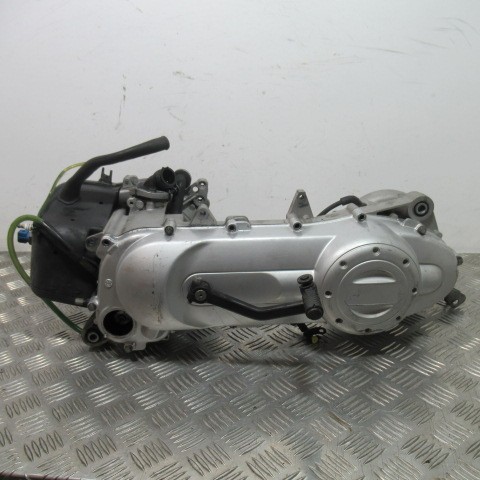 Motor aprilia sr50 2020 - motor,
